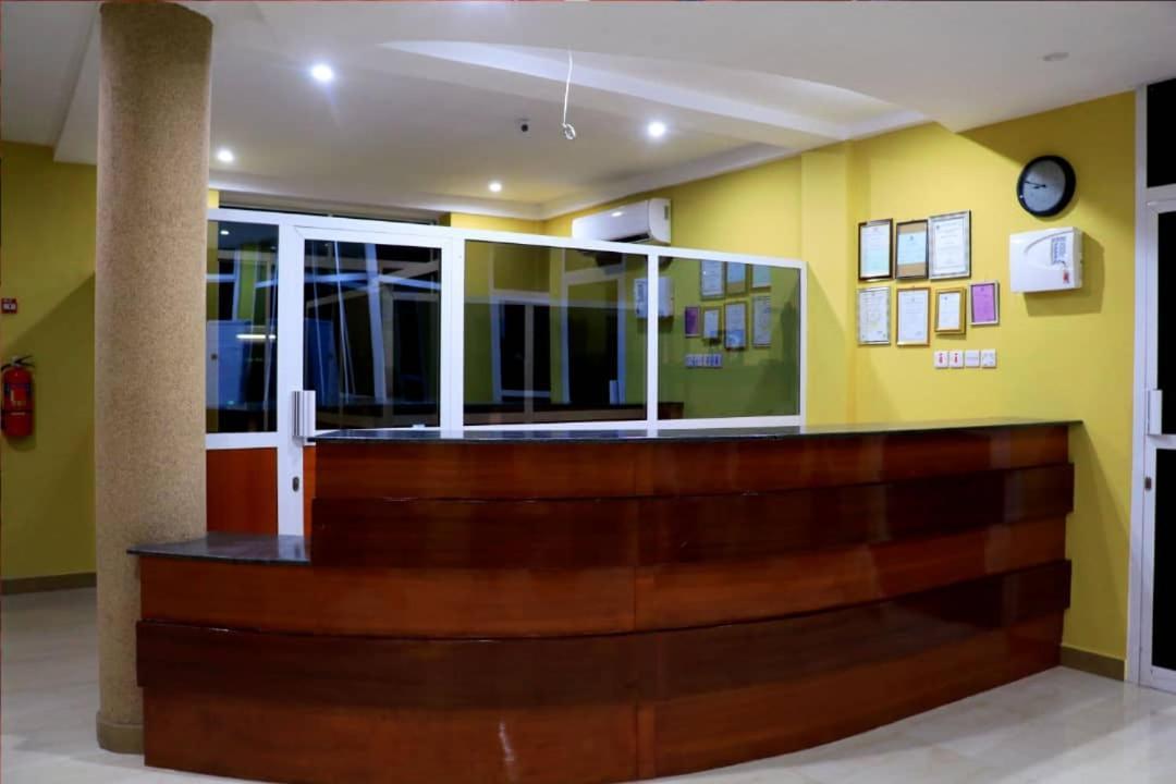 Dolphin Hotel Tanga Ngoại thất bức ảnh