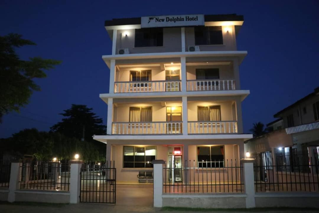 Dolphin Hotel Tanga Ngoại thất bức ảnh